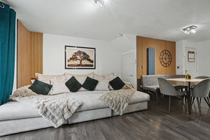 Photo 7- click for photo gallery